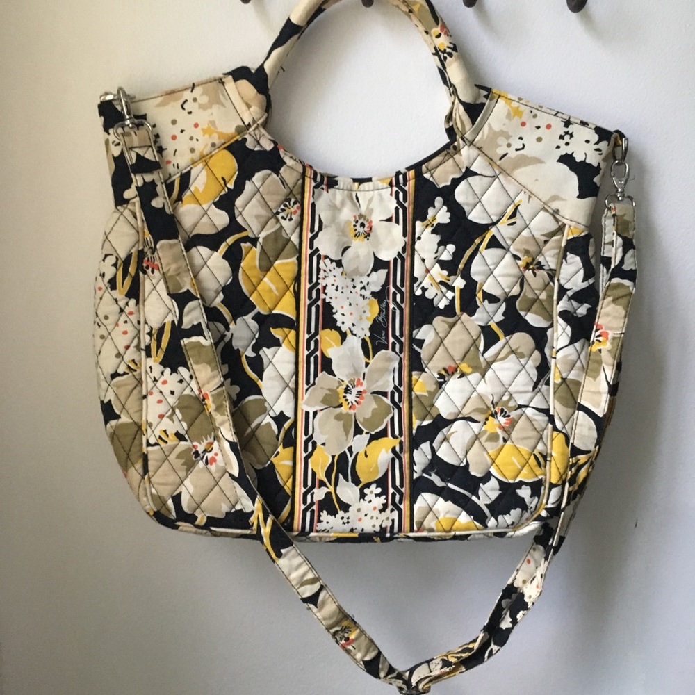 Vera Bradley Tote !